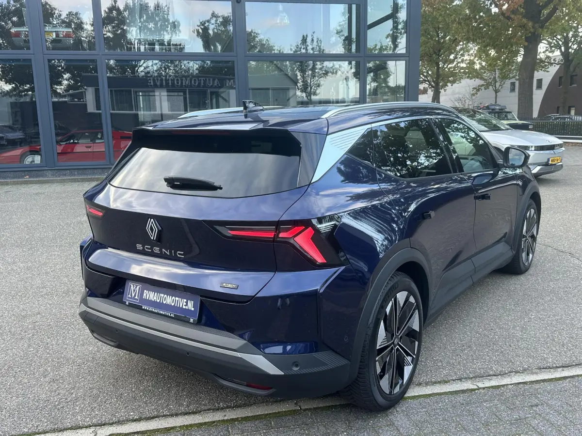 EV87 long range techno SOH 98% | STOEL + STUURVERWARMING | ELEK. STOEL | 13K KM! | ADAP. CRUISE | ACHTERUITRIJ CAMERA | APPLECARPLAY | ELEK. ACHTERKLEP | RIJKLAAR GELEVERD INCL. 12 MND BOVAG