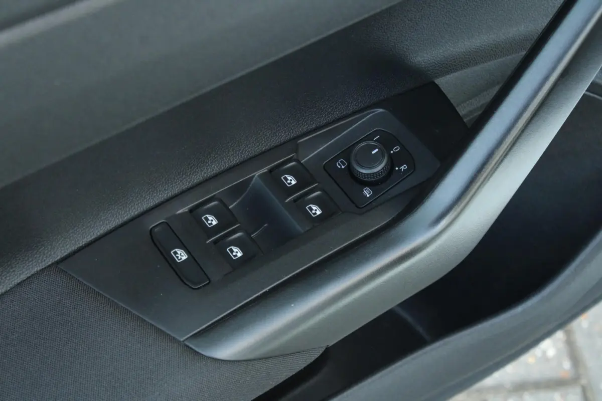 1.0 TSI 95pk DSG Life | CarPlay/Android Auto | Cockpit Pro | Airco
