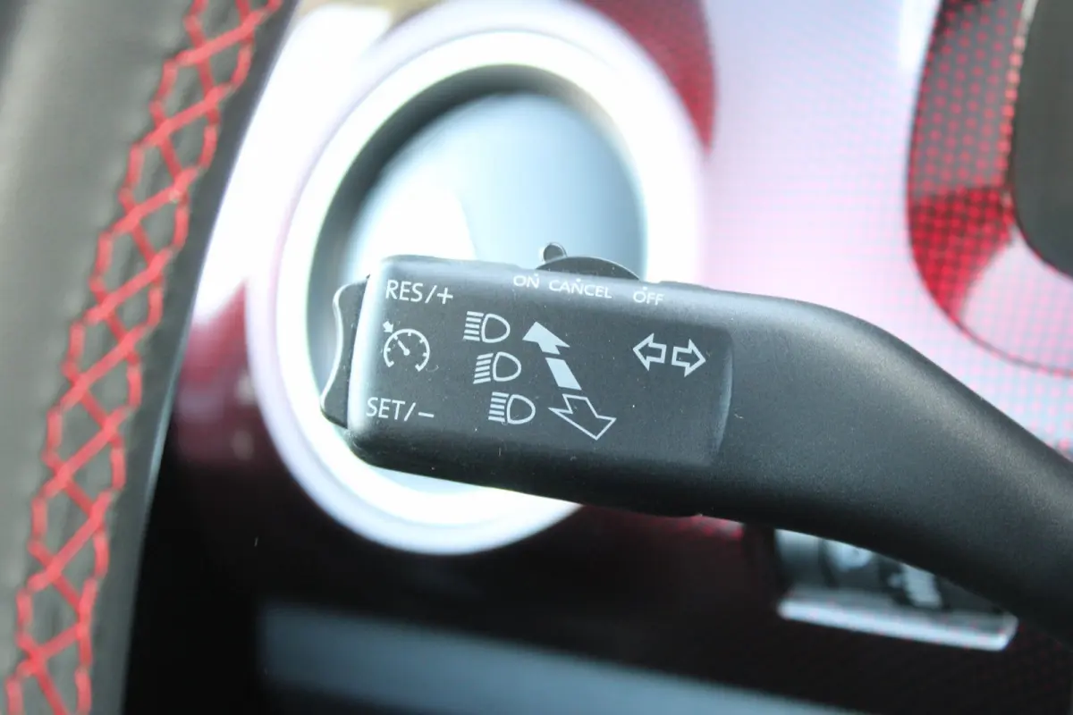 Up! 1.0 TSI GTI Panodak BeatsAudio Stoelverwarming !!NIEUWBINNEN!!