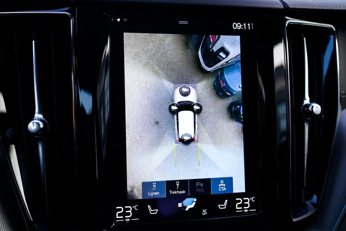 2.0 Recharge T8 AWD Mssage | Head Up Display | Stoelverkoeling | Stuurwielverwarming | Harman/Kardon | 360 Camera