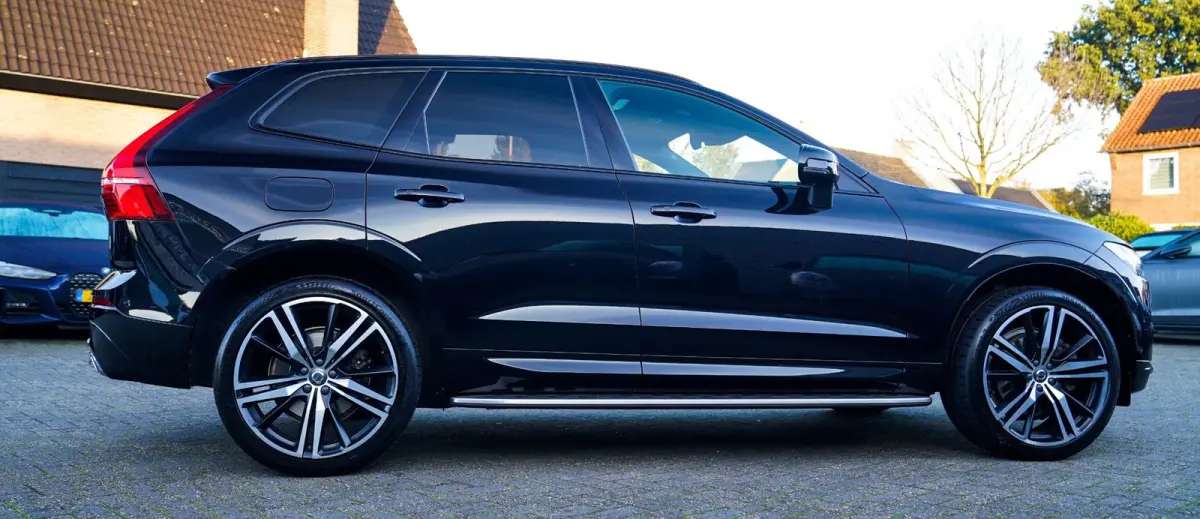 2.0 Recharge T8 AWD Mssage | Head Up Display | Stoelverkoeling | Stuurwielverwarming | Harman/Kardon | 360 Camera