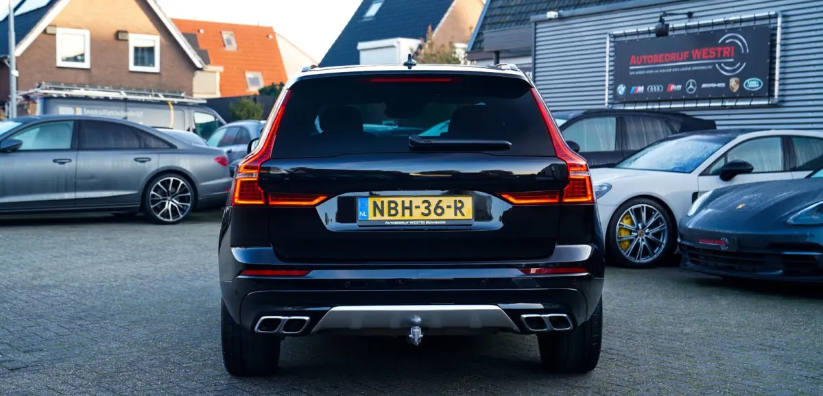 2.0 Recharge T8 AWD Mssage | Head Up Display | Stoelverkoeling | Stuurwielverwarming | Harman/Kardon | 360 Camera