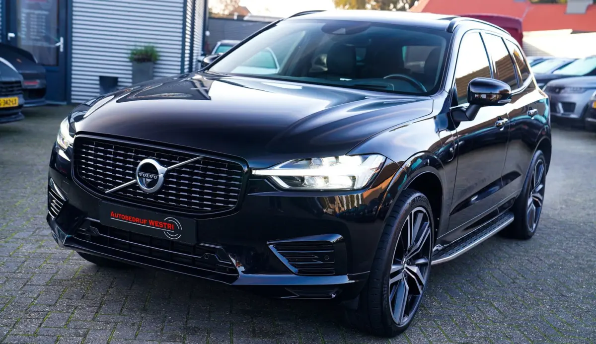 2.0 Recharge T8 AWD Mssage | Head Up Display | Stoelverkoeling | Stuurwielverwarming | Harman/Kardon | 360 Camera