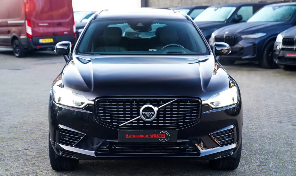 2.0 Recharge T8 AWD Mssage | Head Up Display | Stoelverkoeling | Stuurwielverwarming | Harman/Kardon | 360 Camera