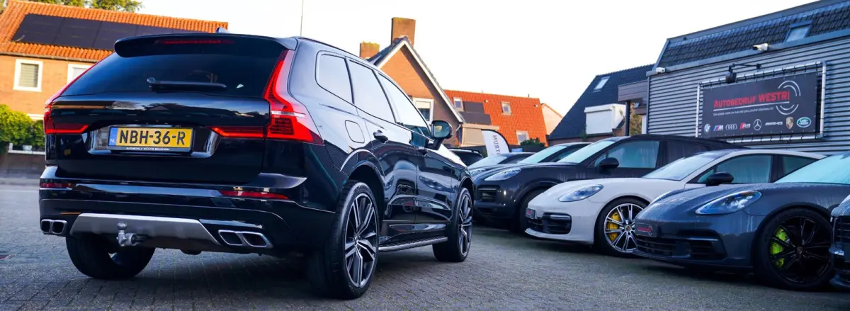 2.0 Recharge T8 AWD Mssage | Head Up Display | Stoelverkoeling | Stuurwielverwarming | Harman/Kardon | 360 Camera