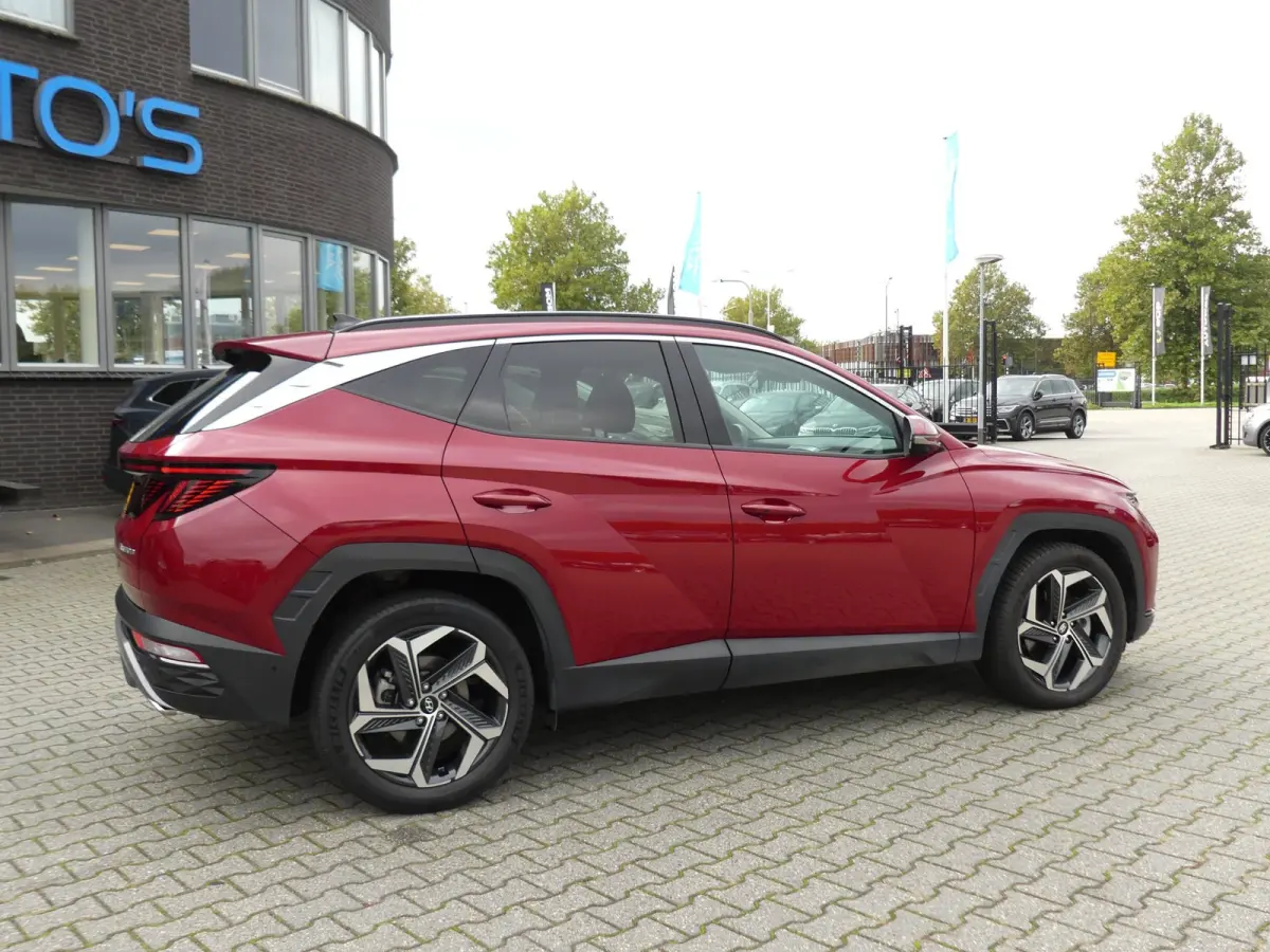 1.6 T-GDI HEV Premium Sky / Pano / Leder
