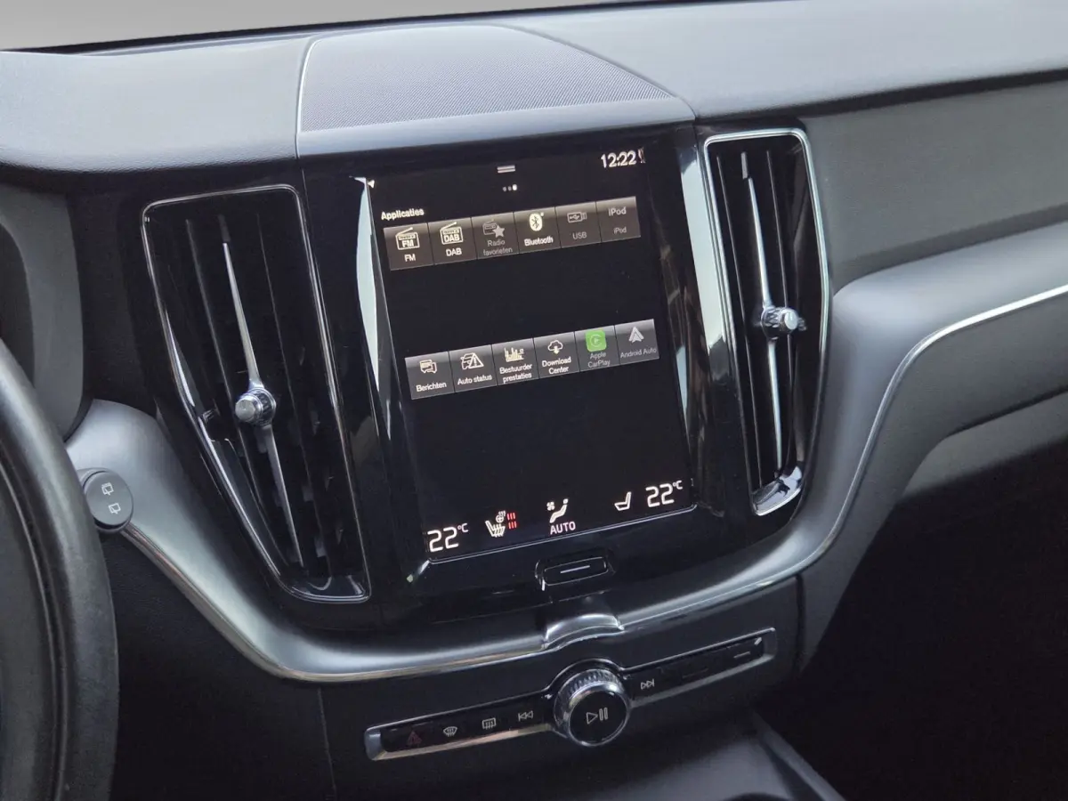 2.0 T6 AWD Recharge R-Design | Panoramadak | Memory | Adaptive Cruise | Camera