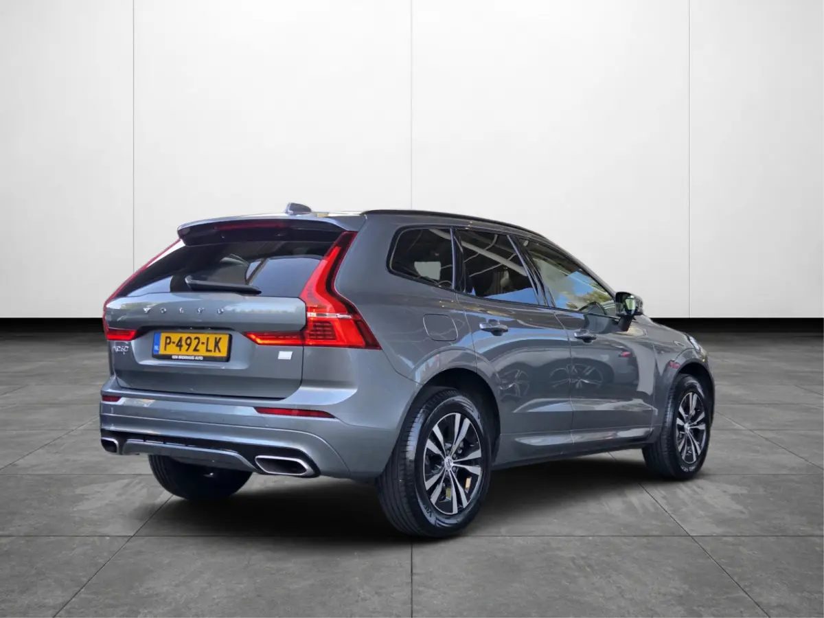 2.0 T6 AWD Recharge R-Design | Panoramadak | Memory | Adaptive Cruise | Camera