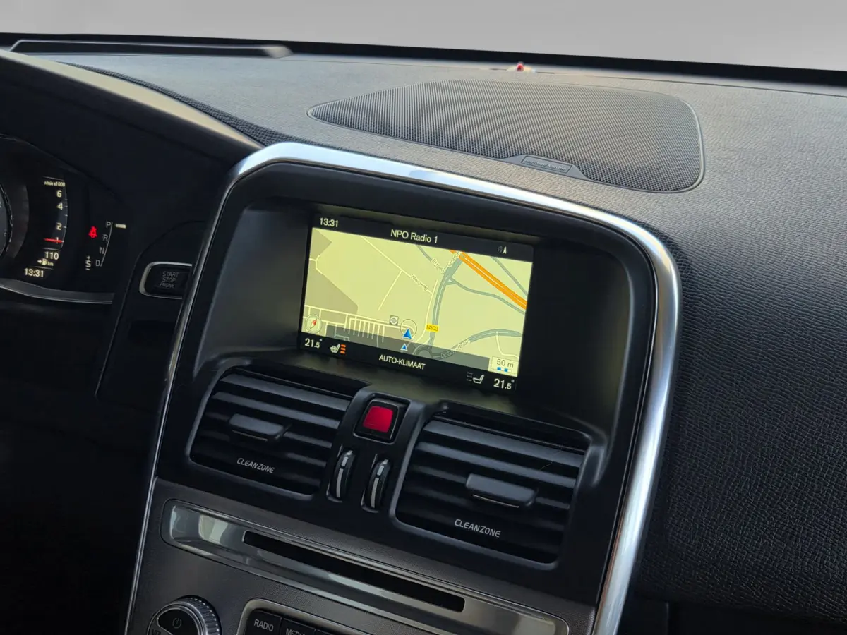 2.0 T5 Geartronic Summum | Trekhaak | Harman/Kardon | Adaptive Cruise | Pano | Stuur/stoelverwarming