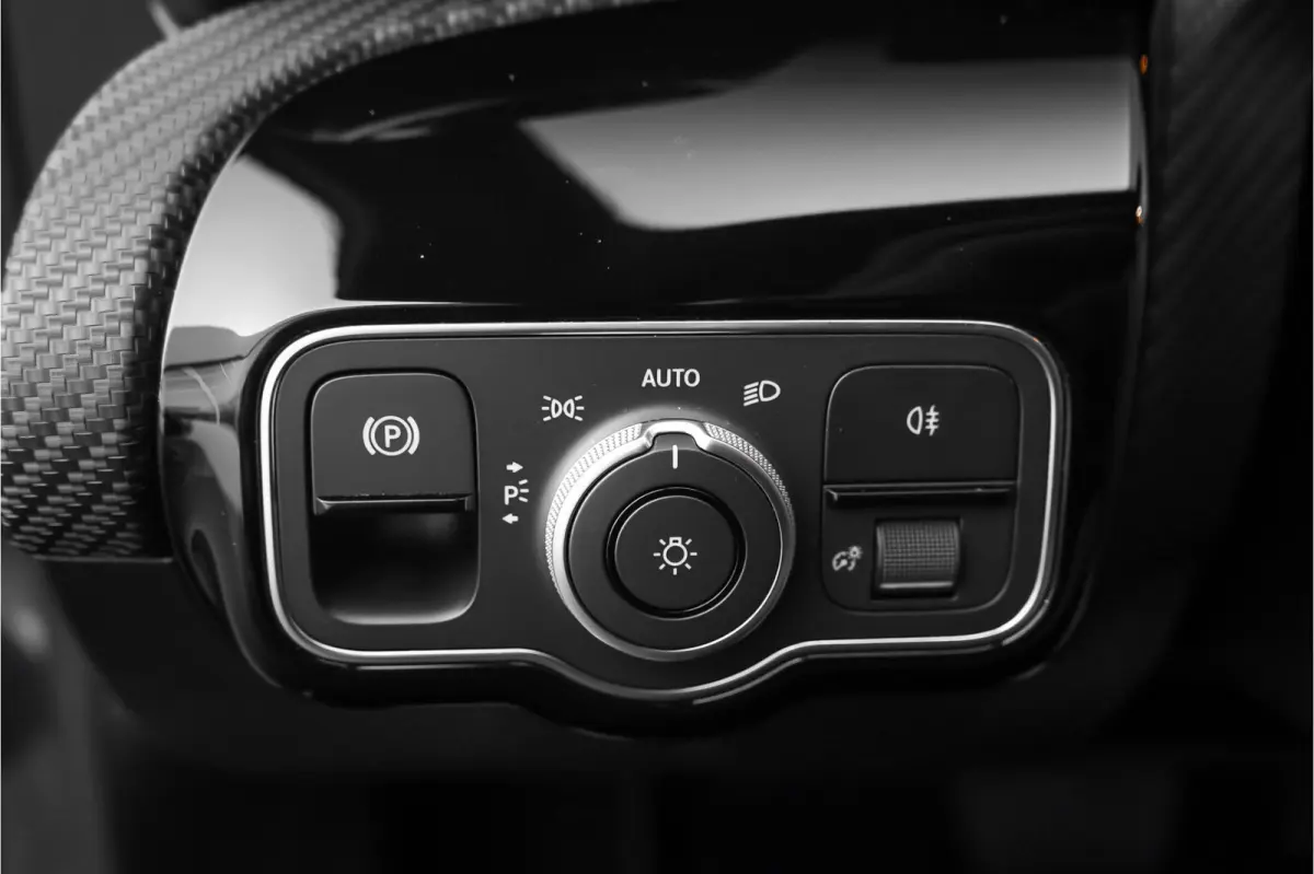 180 Automaat Business Solution CarPlay Stoelverwarming Camera