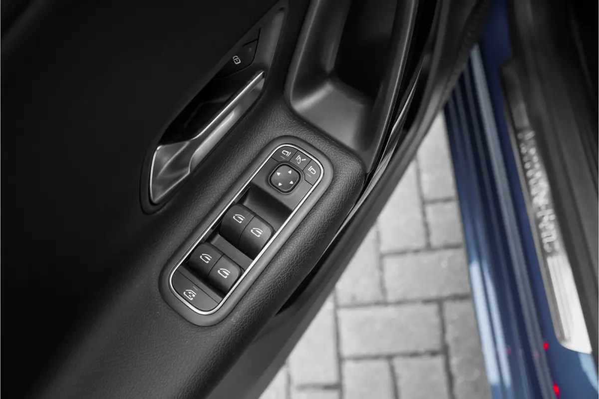 180 Automaat Business Solution CarPlay Stoelverwarming Camera