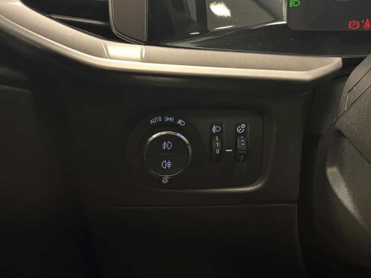 1.2 Turbo Edition*Two-Tone*Automaat*Cruise-Control*LED*Camera*