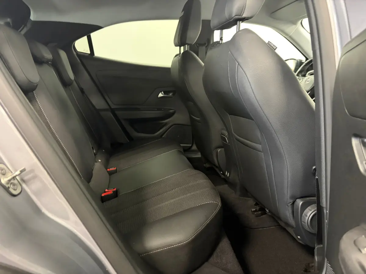 1.2 Turbo Edition*Two-Tone*Automaat*Cruise-Control*LED*Camera*