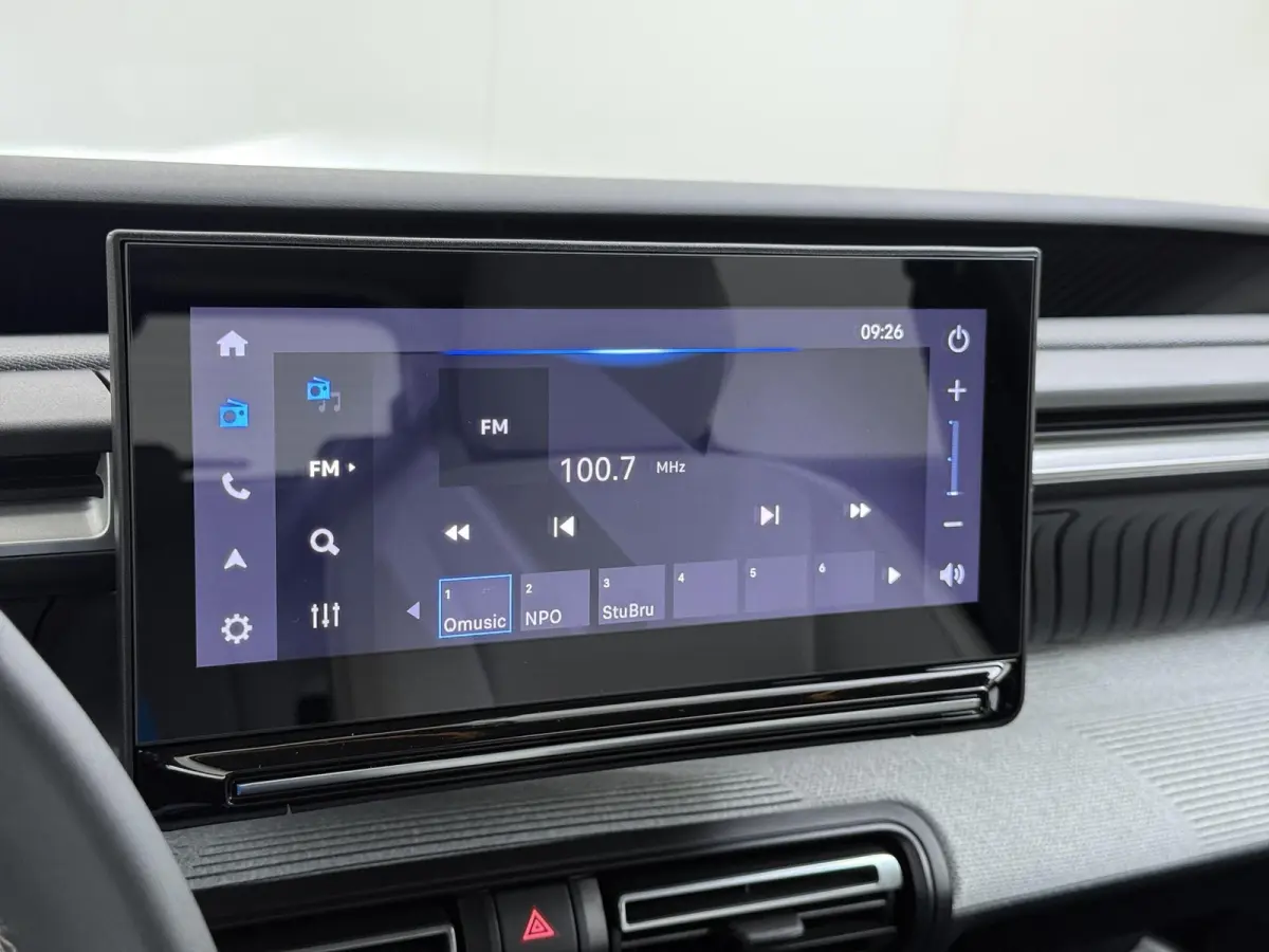 Max 100pk | Navigatie | Camera achter | Automatische airco | Lichtmetalen velgen | Cruise control | Apple Carplay en Android auto