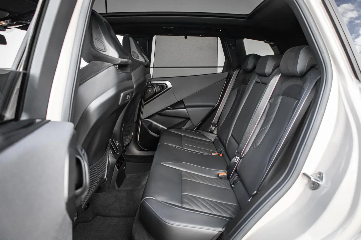 M50 398pk | xDrive | Panoramadak | Trekhaak | Professional Pack | 22" Velgen | Comfort Pack | Premium Pack