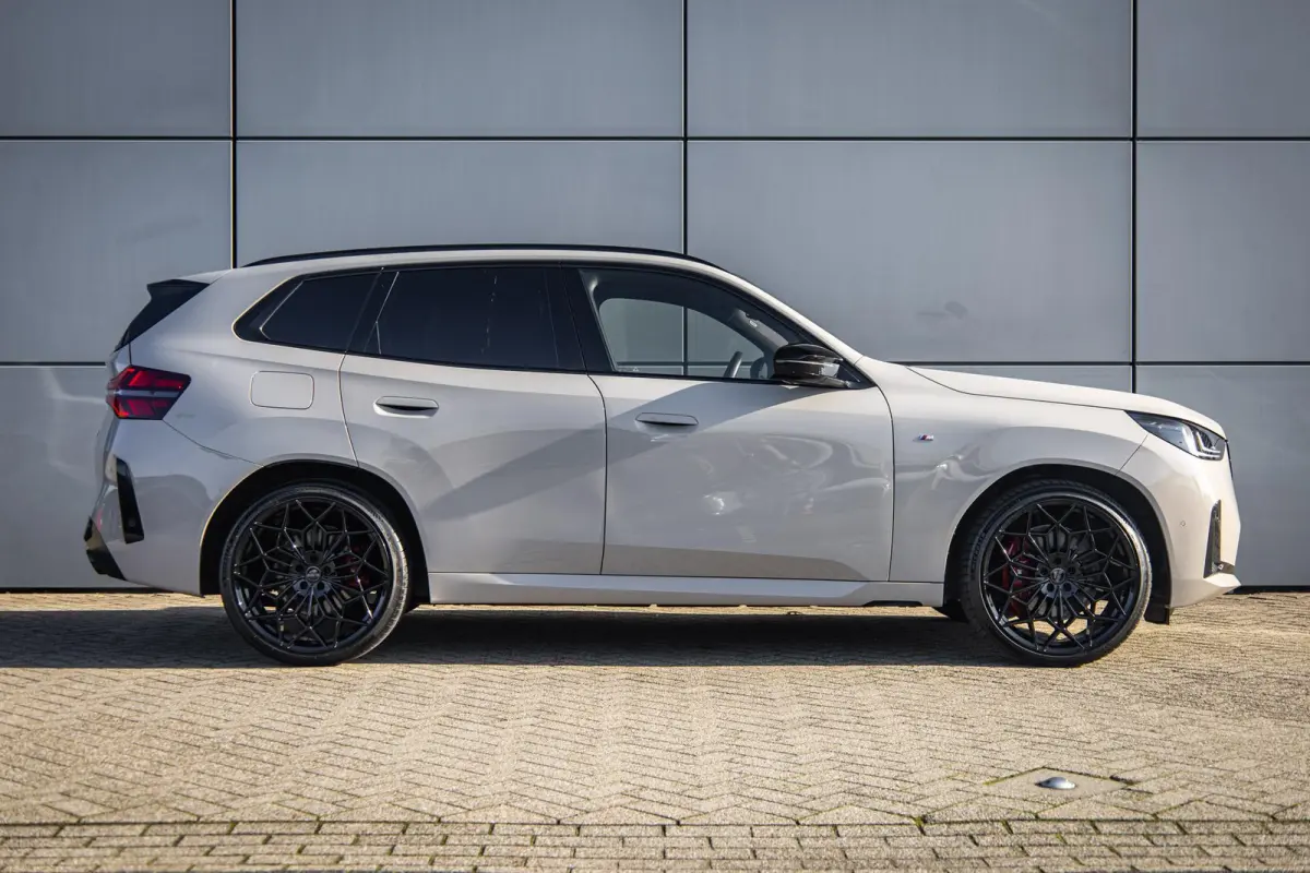 M50 398pk | xDrive | Panoramadak | Trekhaak | Professional Pack | 22" Velgen | Comfort Pack | Premium Pack