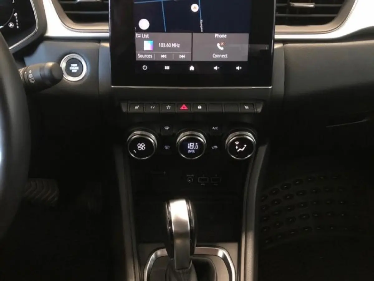 techno E-Tech plug-in hybrid 160 | Pack Full Screen | Pack Comfort |