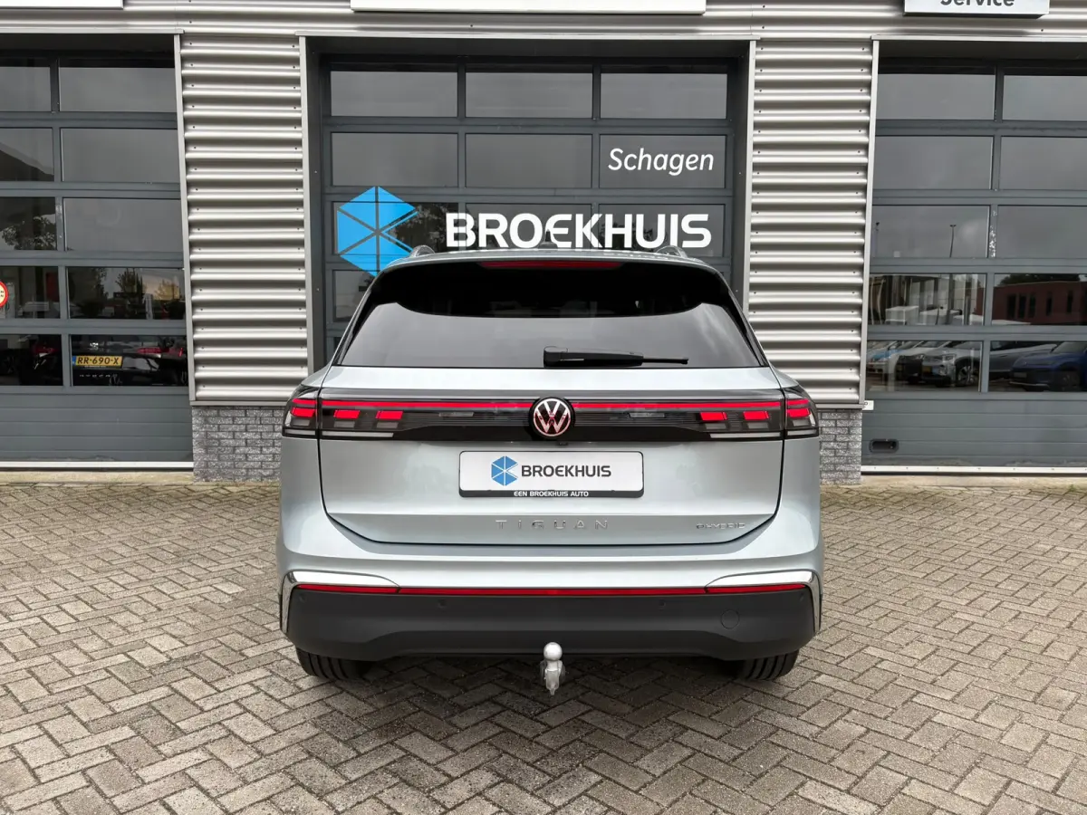 1.5 TSI eHybrid 204 pk Elegance | SOH 100% | Wegklapbare Trekhaak | Achteruitrijcamera | Cruise control adaptief |