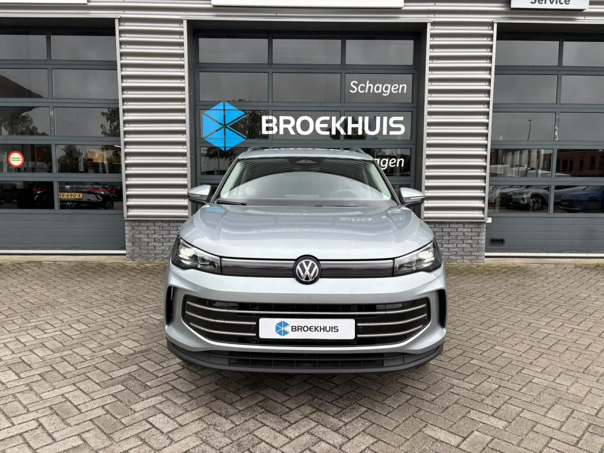 1.5 TSI eHybrid 204 pk Elegance | SOH 100% | Wegklapbare Trekhaak | Achteruitrijcamera | Cruise control adaptief |
