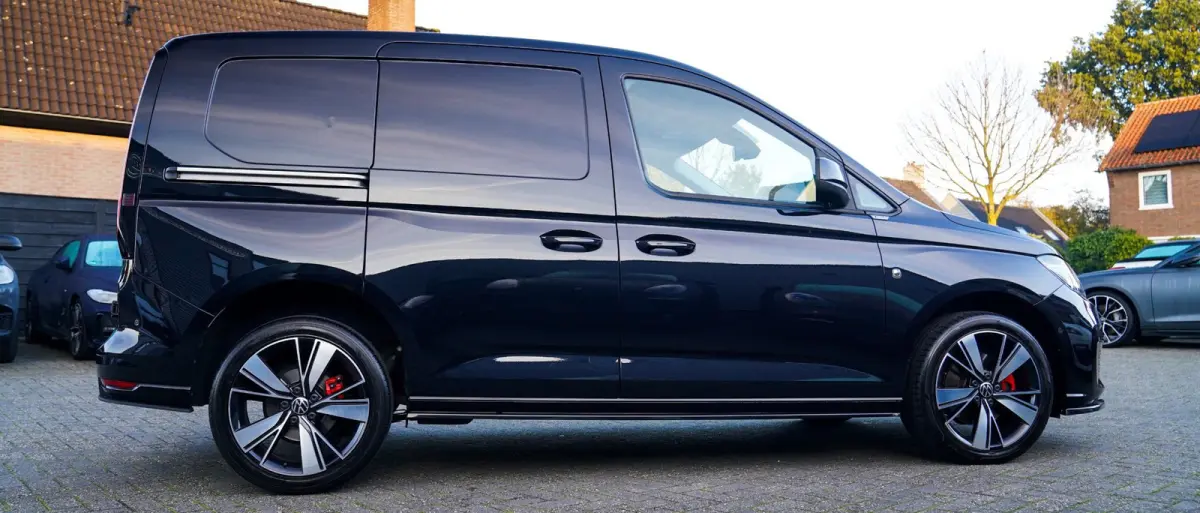 2.0 TDI 1st Edition | Camera | Maxton-Design | Apple Carplay | Adaptief Cruise | Front assist