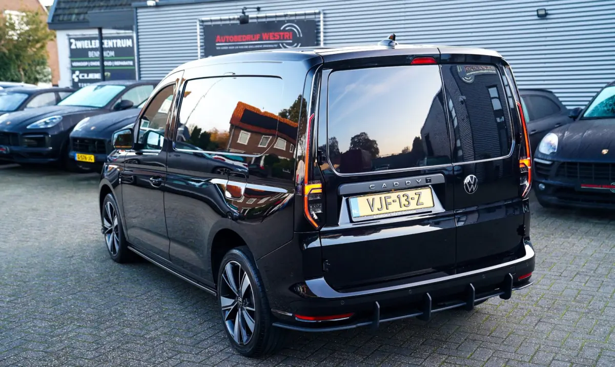 2.0 TDI 1st Edition | Camera | Maxton-Design | Apple Carplay | Adaptief Cruise | Front assist
