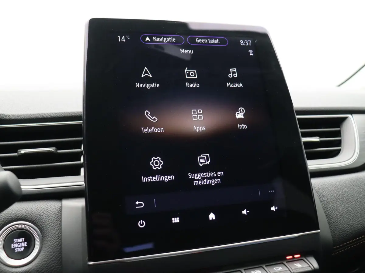 E-Tech plug-in hybrid 160pk iconic | 98% SOH | Rondomzicht camera | Stoel en stuurverwarming |  9,3" touchscreen |