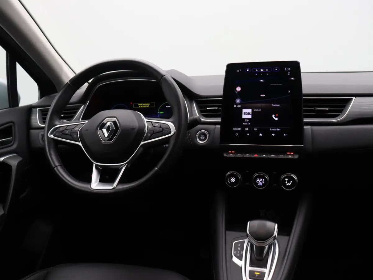 E-Tech plug-in hybrid 160pk iconic | 98% SOH | Rondomzicht camera | Stoel en stuurverwarming |  9,3" touchscreen |