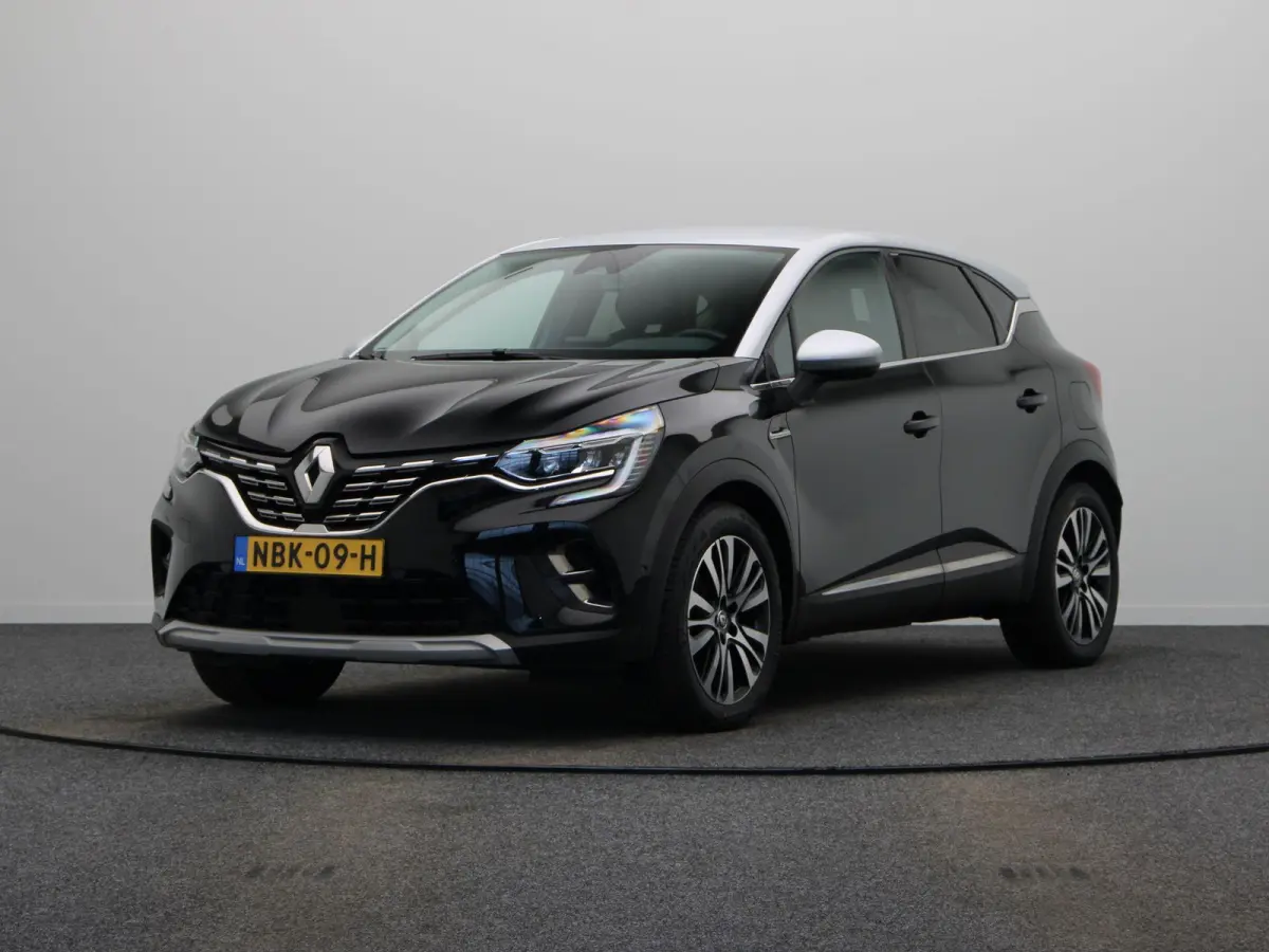 E-Tech plug-in hybrid 160pk iconic | 98% SOH | Rondomzicht camera | Stoel en stuurverwarming |  9,3" touchscreen |