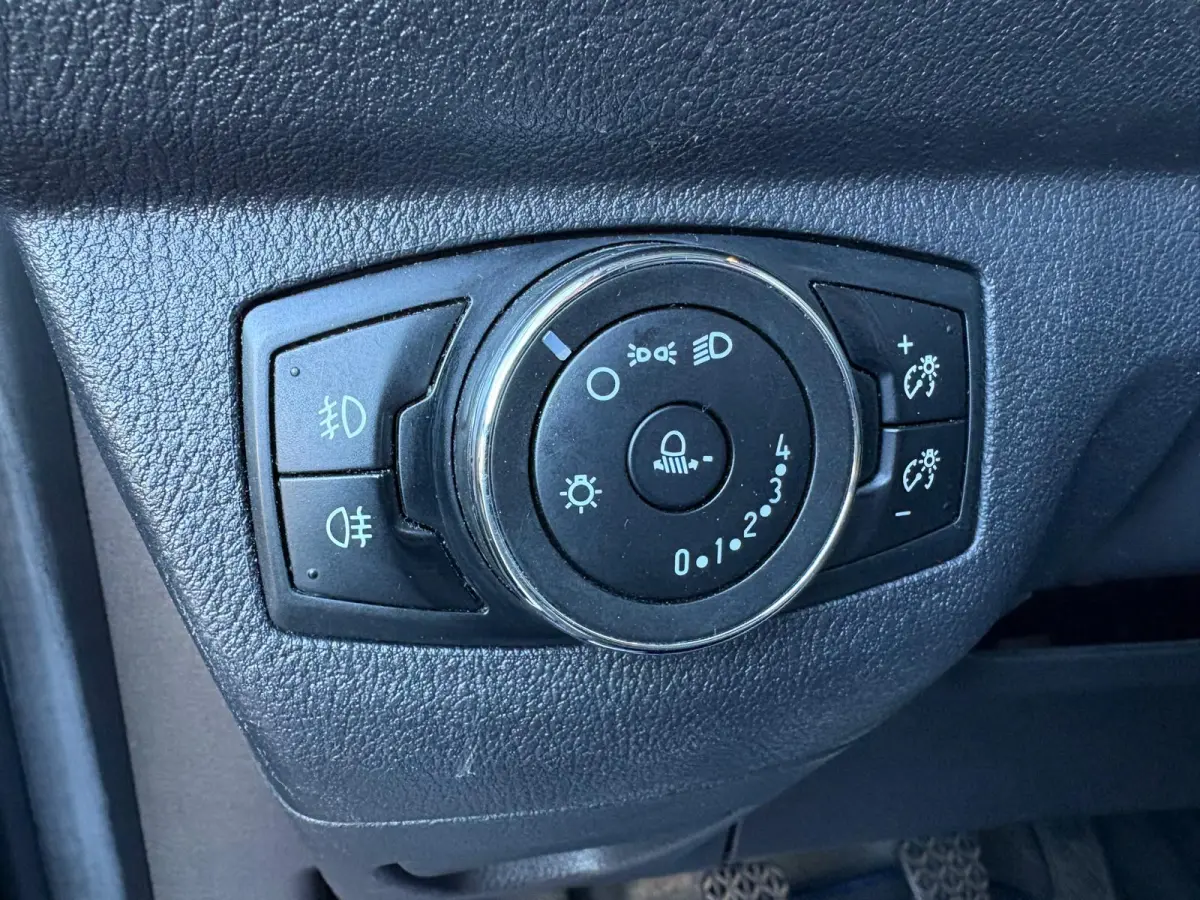 100PK EcoB. Trend Marge/Trekhaak/Stoelverwarming/Cruise-control