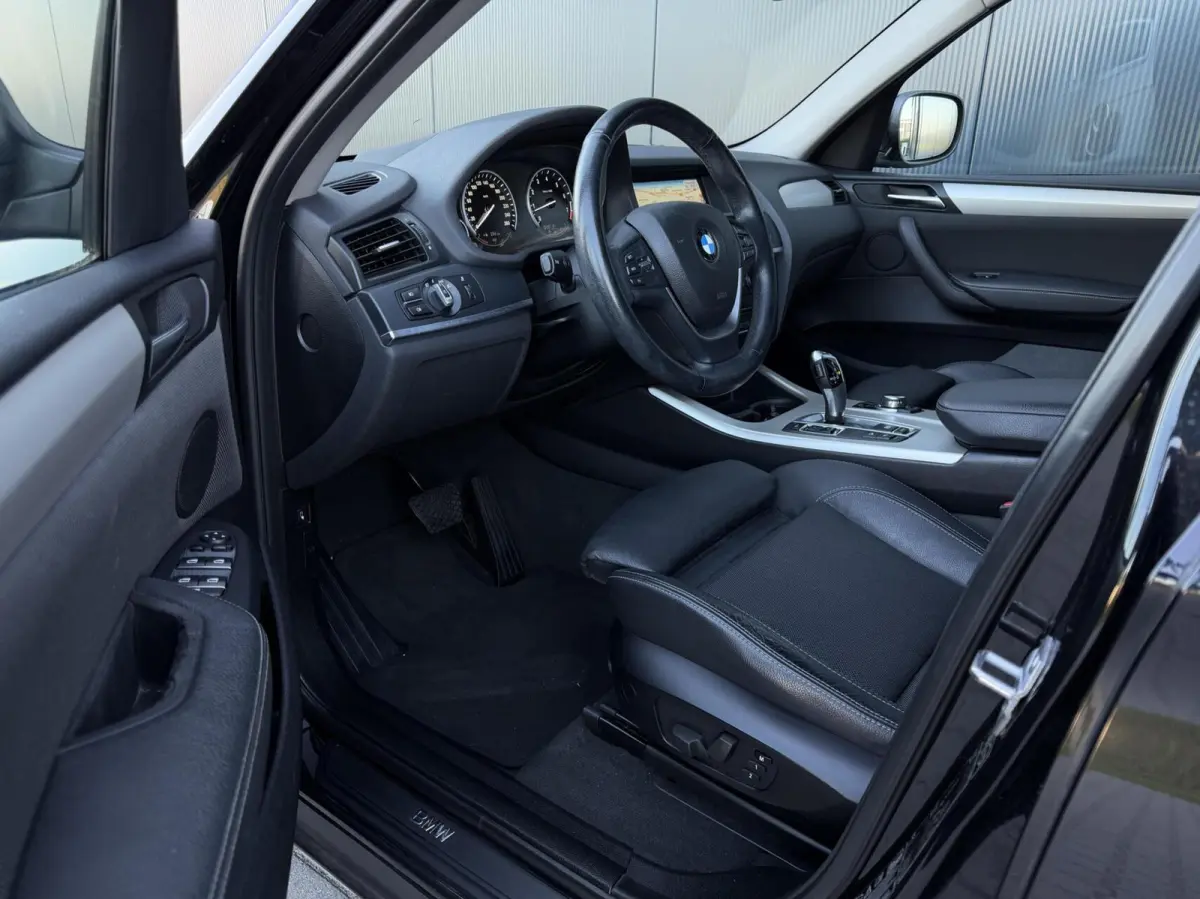 xDrive28i Executive X-Line 2e Eigenaar - Xenon - Leder - Trekhaak