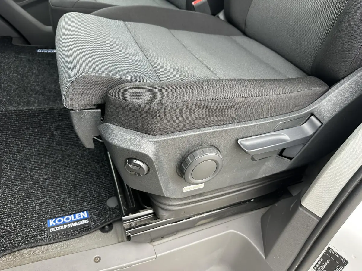 35 2.0 TDI bakwagen met laadklep automaat 177pk!