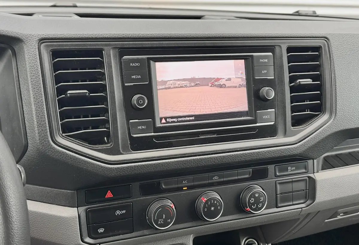35 2.0 TDI bakwagen met laadklep automaat 177pk!