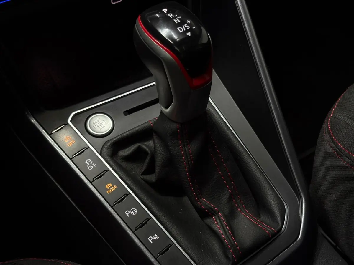 2.0 TSI GTI Keyless Pano IQ Dodehoek Full Option