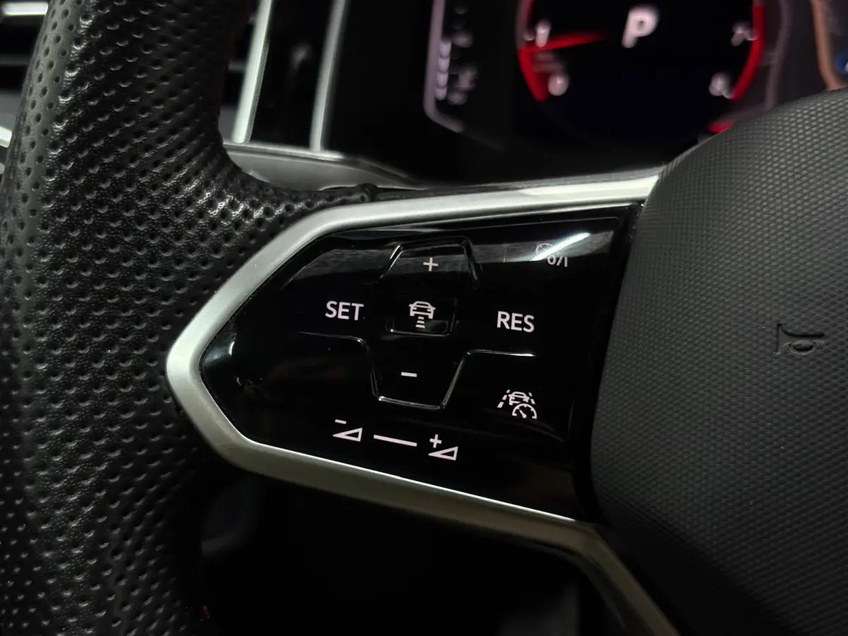 2.0 TSI GTI Keyless Pano IQ Dodehoek Full Option