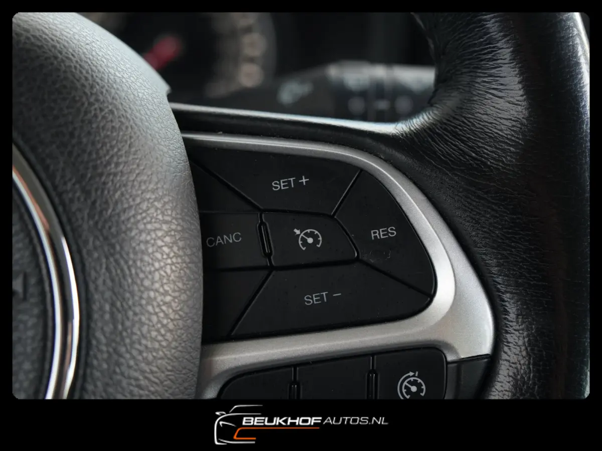 1.4 MultiAir Limited Cruise Navi Camera Xenon