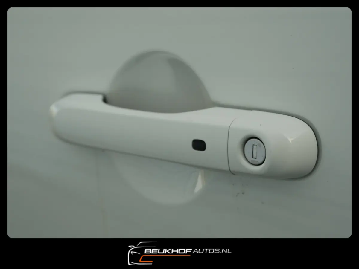 1.4 MultiAir Limited Cruise Navi Camera Xenon