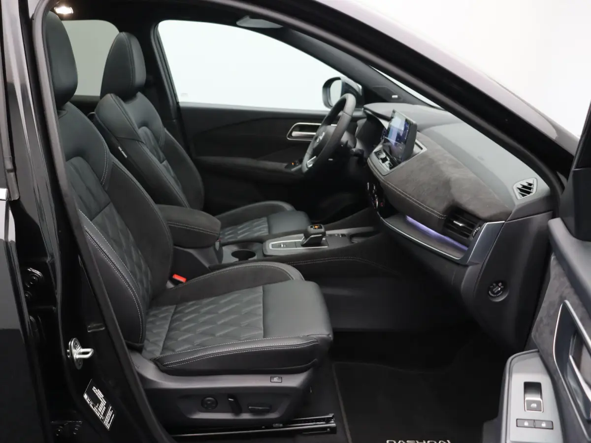 158pk MHEV Xtronic Tekna Plus | 1800kg geremd | HUD | Panoramisch dak | Voorruitverwarming | BOSE |