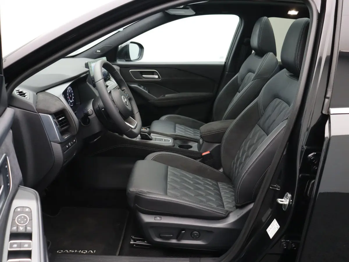 158pk MHEV Xtronic Tekna Plus | 1800kg geremd | HUD | Panoramisch dak | Voorruitverwarming | BOSE |