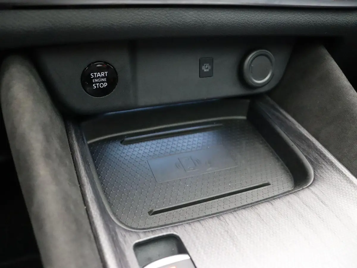 158pk MHEV Xtronic Tekna Plus | 1800kg geremd | HUD | Panoramisch dak | Voorruitverwarming | BOSE |