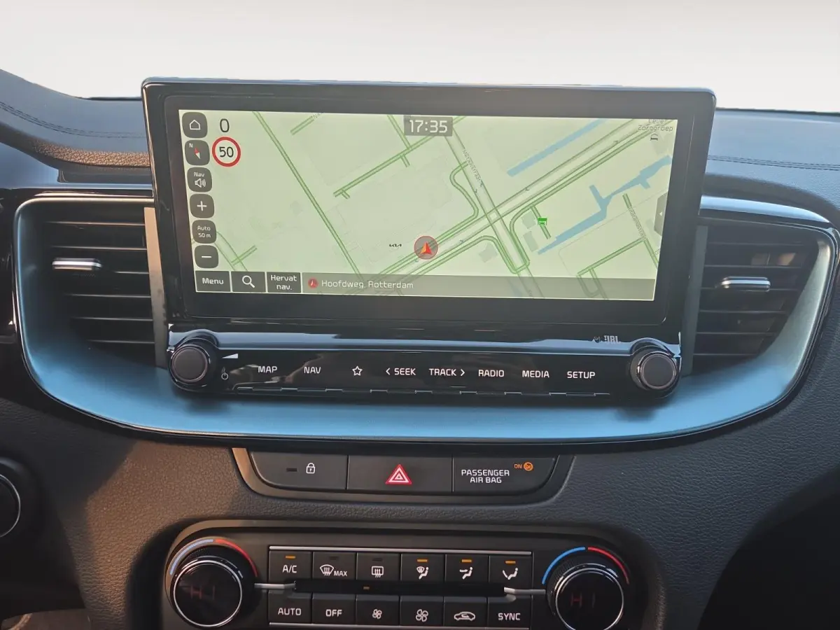 1.0 T-GDi Design Edition | Cruise Control | Climate Control | Camera | Navigatie | Lederen Bekleding | Stoelverwarming | Stuurverwarming |