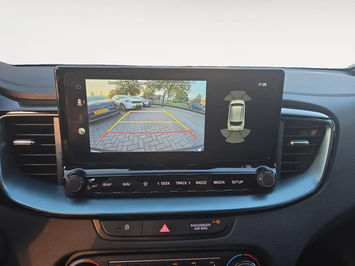 1.0 T-GDi Design Edition | Cruise Control | Climate Control | Camera | Navigatie | Lederen Bekleding | Stoelverwarming | Stuurverwarming |