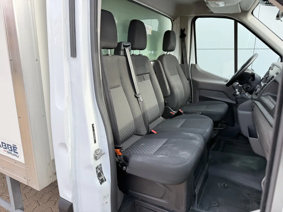 2.0 TDCI 130PK Laadklep Bakwagen Cruise Control Airco Parkeersensoren Voor Koffer Bakwagen Meubelbak