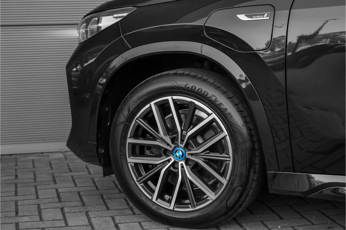 xDrive25e M-Sport Adaptief LED Keyless 99% SOH Stoelverw