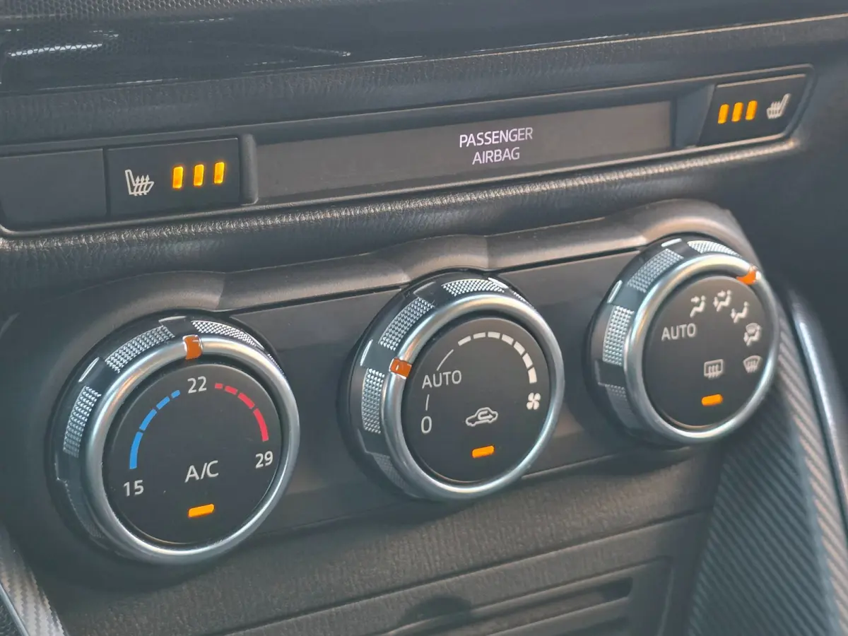 1.5 Skyactiv-G GT-M Line | PDC | CLIMA | STOELVERWARMING | NL AUTO
