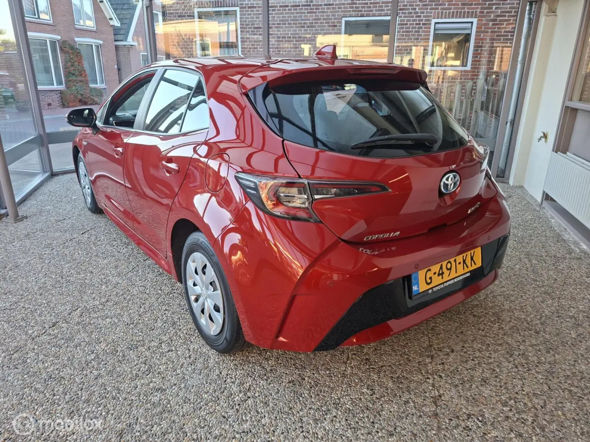 1.8 Hybrid Active