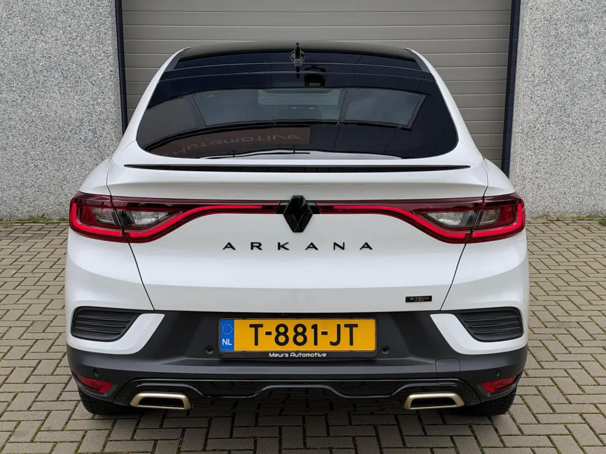 1.6 E-Tech hybrid 145 E-Tech engineered