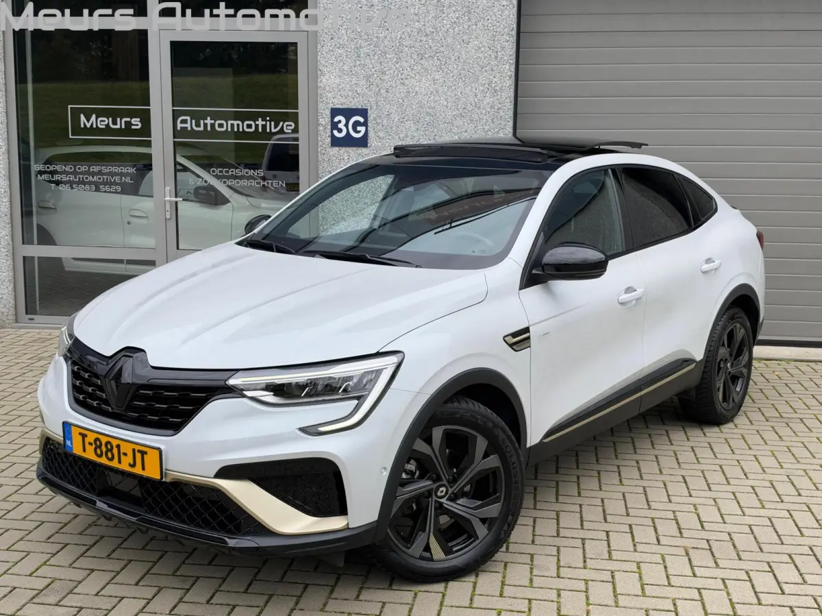 1.6 E-Tech hybrid 145 E-Tech engineered