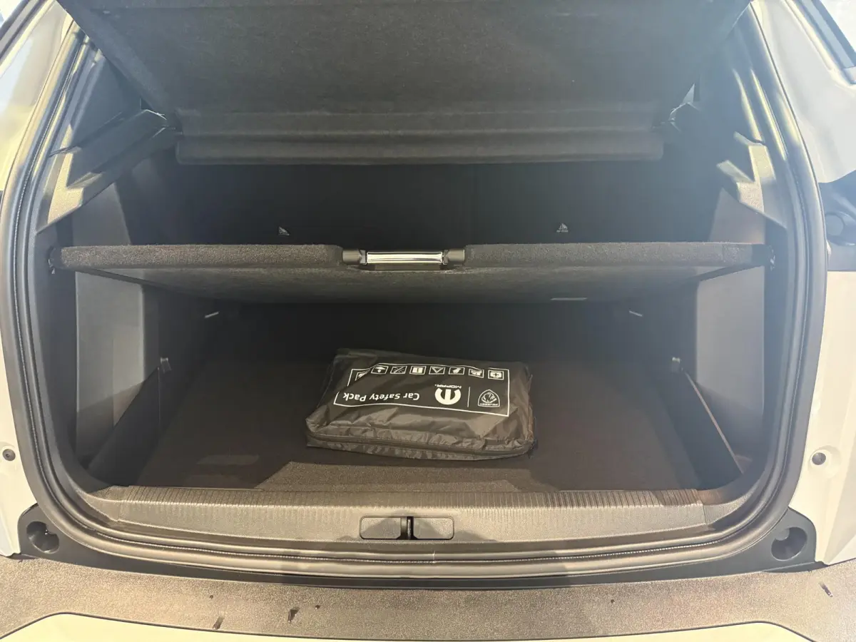 1.2 Hybrid 145 Allure