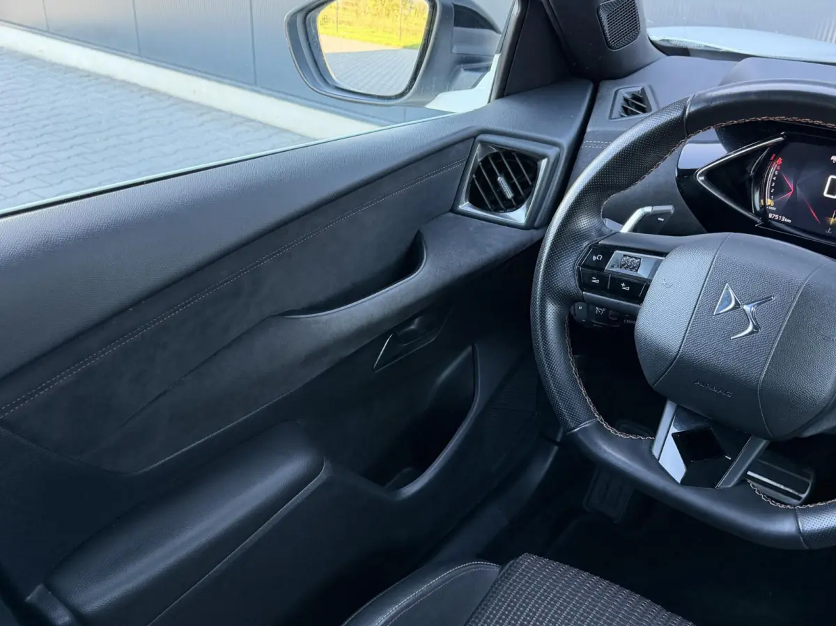 1.2 PureTech Performance Line Leder - Alcantara - Adaptive - Zeer Luxe Uitvoering