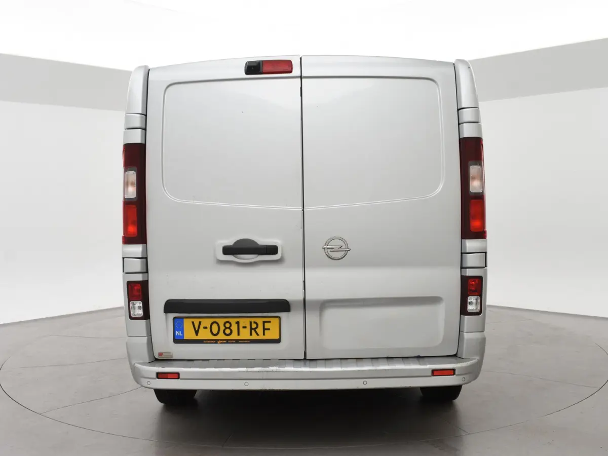 1.6 CDTI L2H1 6-PERS DUBBEL CABINE *77.088 KM* + 1e EIGENAAR | AIRCO | CRUISE | DAB | NAVIGATIE